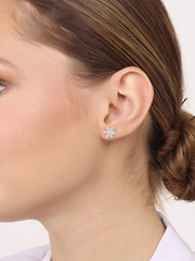 Silver Snowflake Flower Stud Earrings (2.60  Gram)